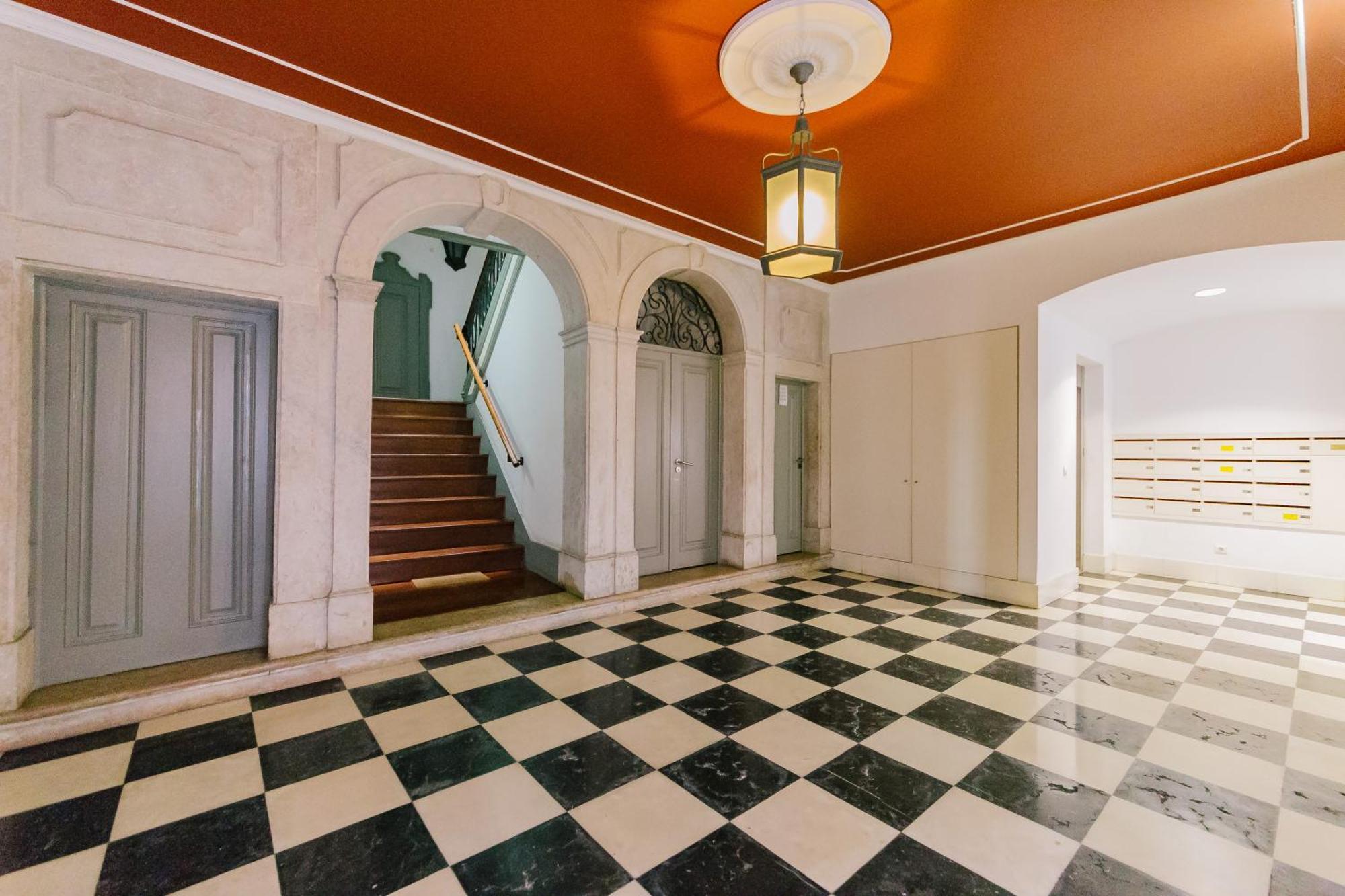 Chiado 2 Bedroom Elegant Apartment Lisbon Exterior photo
