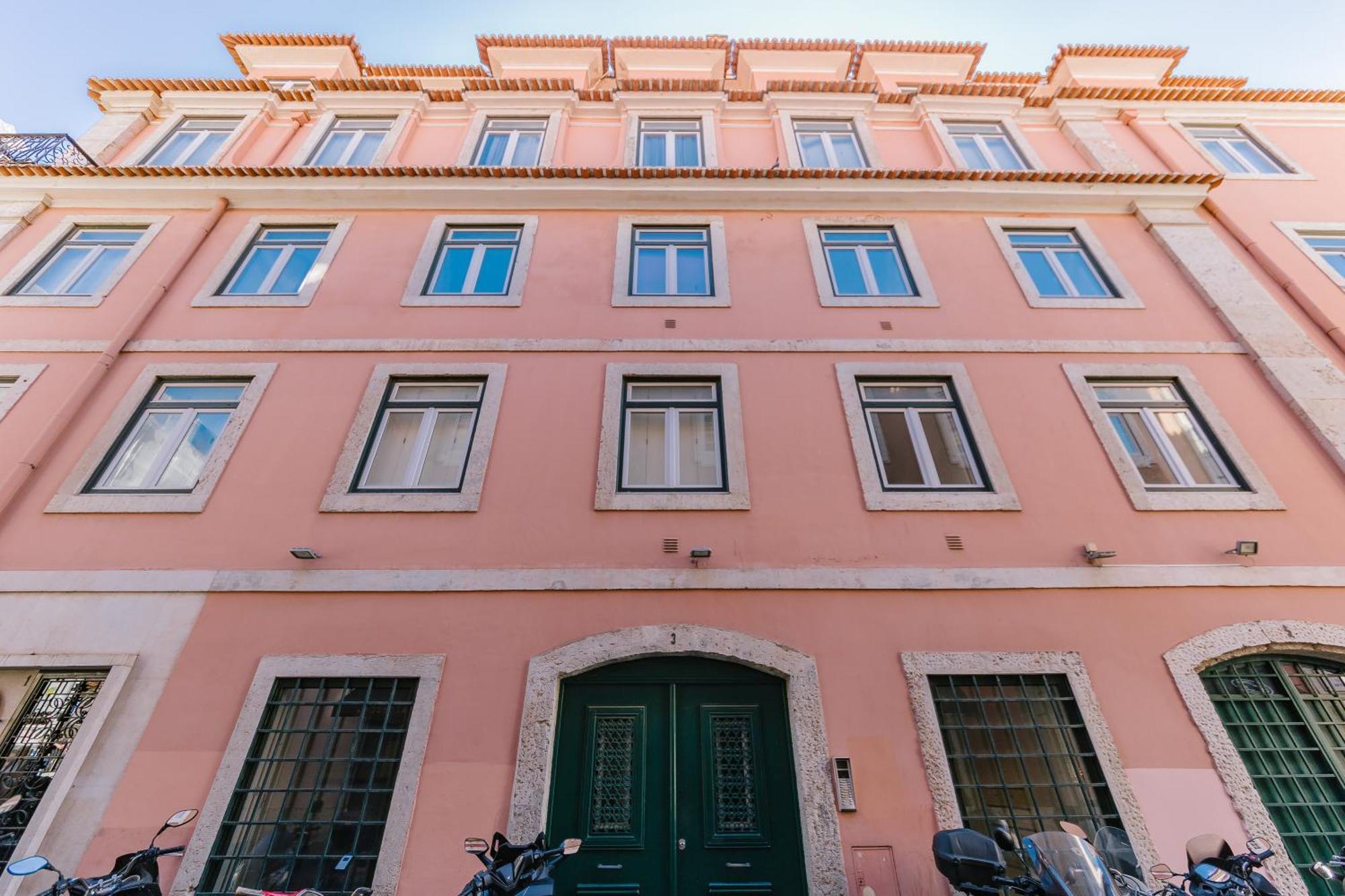Chiado 2 Bedroom Elegant Apartment Lisbon Exterior photo